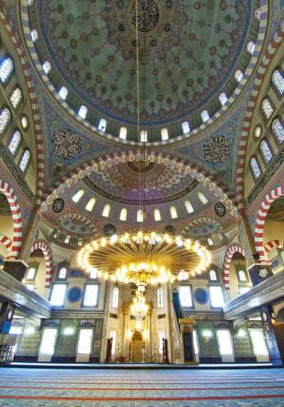 İzzetpaşa Cami
